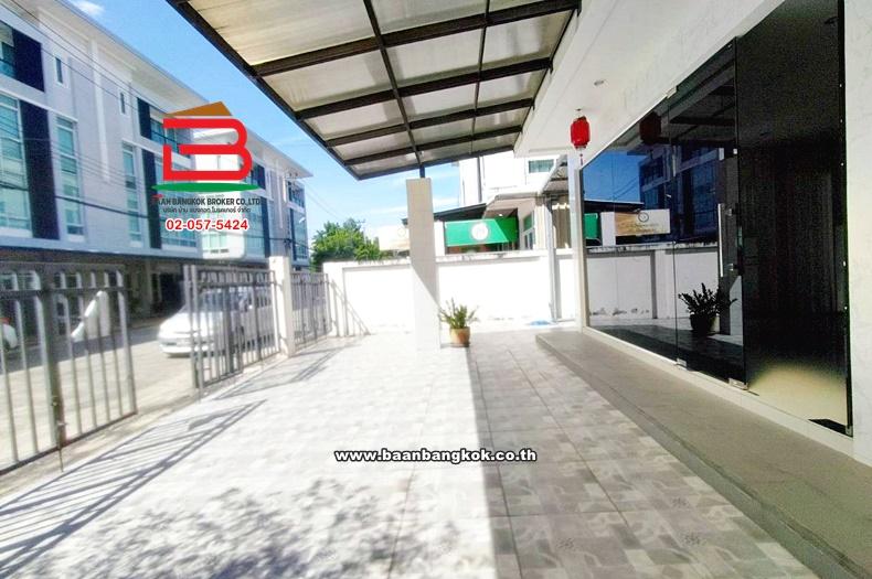 โฮมออฟฟิศ โครงการบิซ แกลเลอเรีย ซอย นวลจันทร์ 24 เนื้อที่ 54.3 ตรว. แขวงคลองกุ่ม เขตบึงกุ่ม กทม. 2