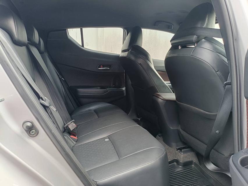 Toyota C-HR 1.8 MID Hybrid Y2019 รูปที่ 6