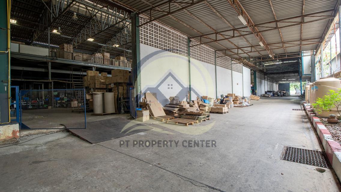 ขาย ที่ดินพร้อมโรงงาน เนื้อที่ 10-3-40 ไร่ (4,340 ตร.ว.) ซอยคลองหลวง 8 ปทุมธานี 18
