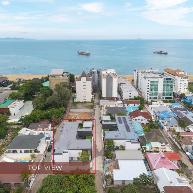 Ultra Luxury Villa Pattaya For Sale 6