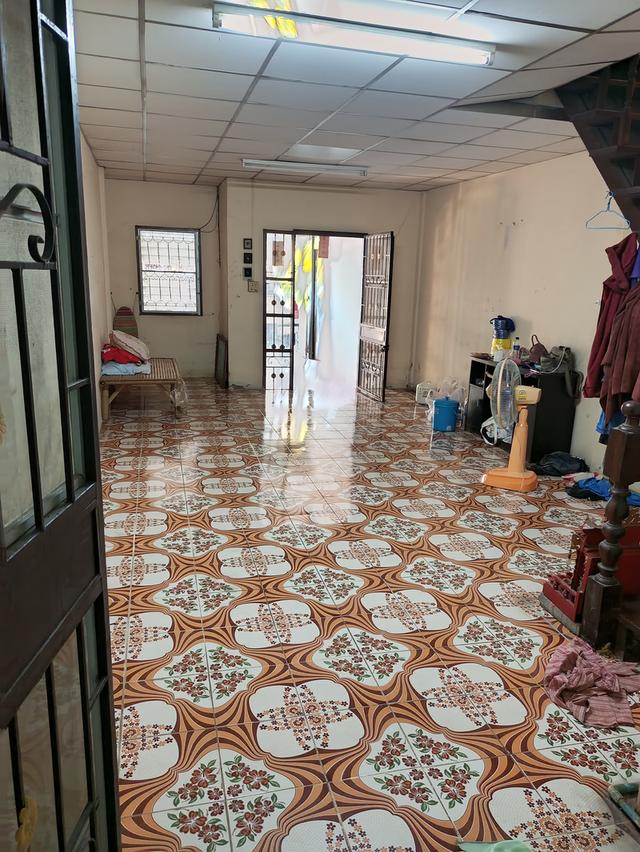 บ้านทาวเฮาท์ 2ชั้น ซอยศาลธนบุรี19 6