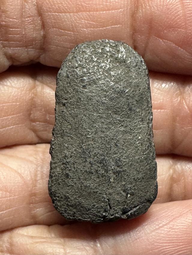 หลวงปู่ ทวด พิมพ์พระรอด รูปที่ 2