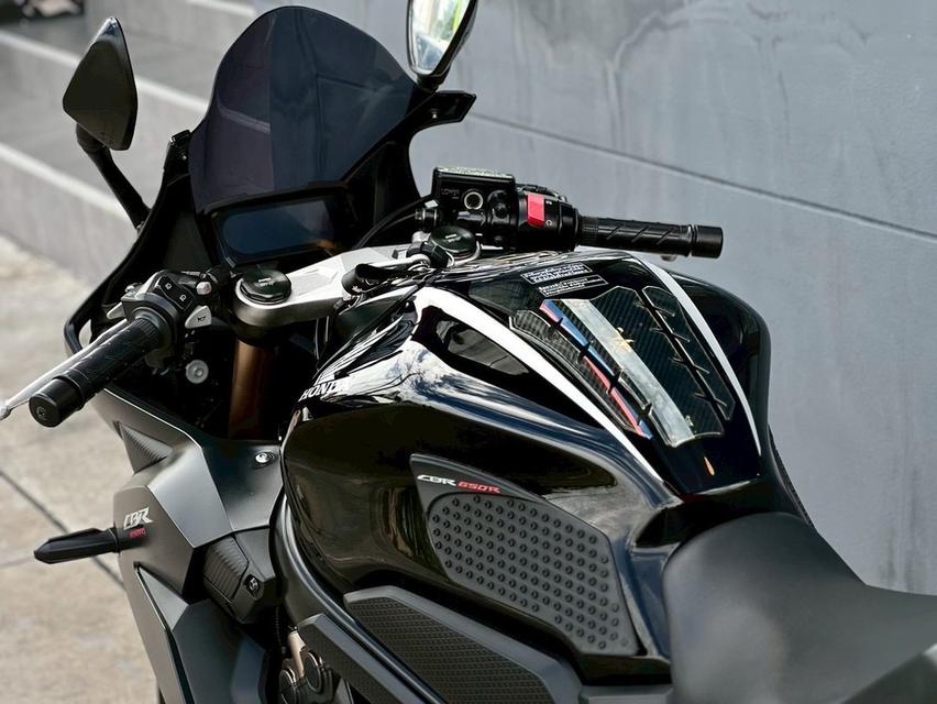 CBR650R 6