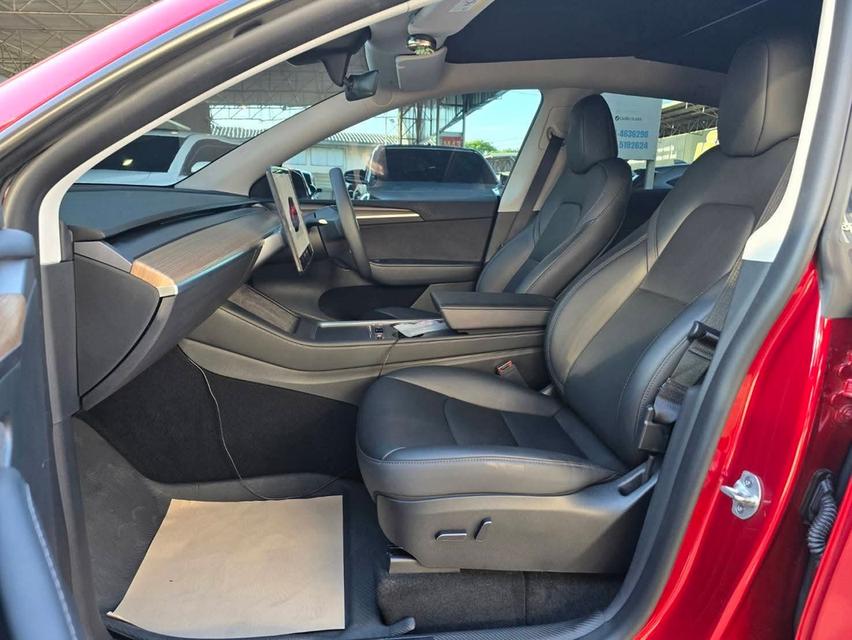 Tesla Model Y RWD ปี 2024 สภาพป้ายแดง รูปที่ 9