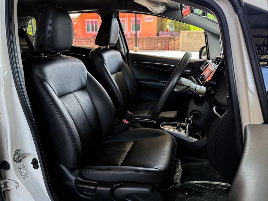 2020 HONDA JAZZ, 1.5 i-VTEC S 7