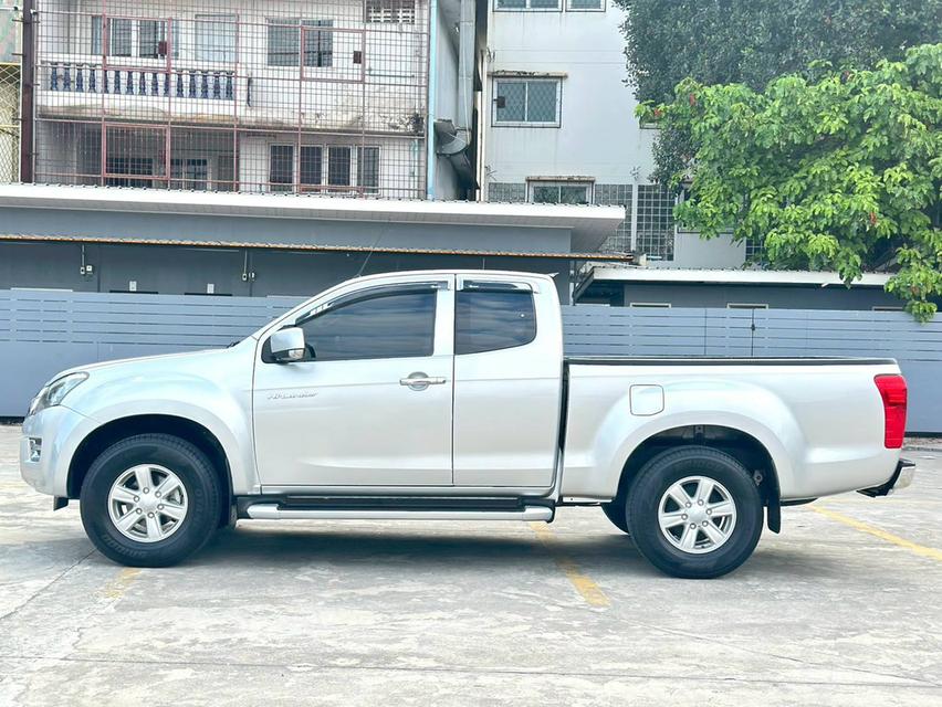Isuzu Dmax HiLander 2.5 Z Auto ปี 2015 84,000 กิโลเมตร รูปที่ 3