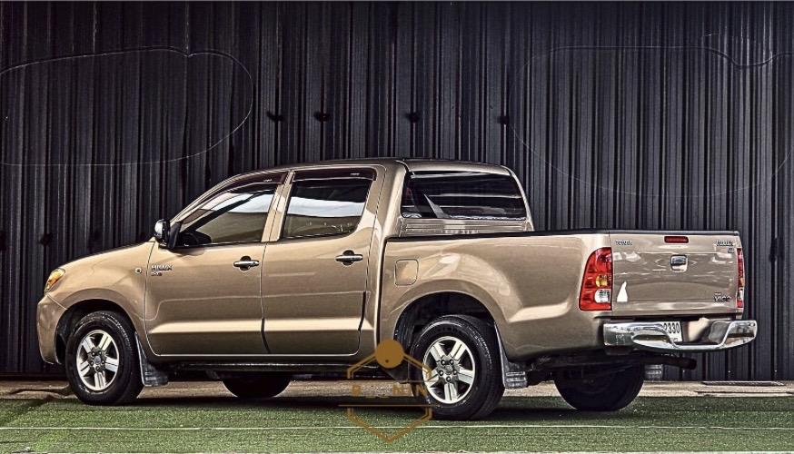 รถยนต์ toyota  2