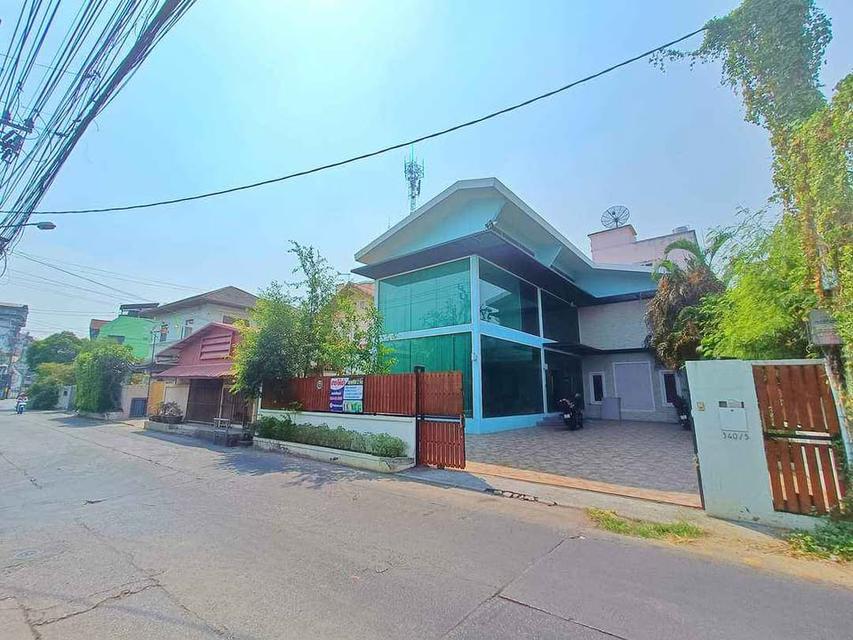 ให้เช่าออฟฟิศ อาคารสำนักงาน2ชั้น   (ลาดพร้าว87) ทะลุลาดพร้าว 101 ได้ ใกล้เลียบทางด่วนเอกมัย-รามอินทรา หลัง CDC  8