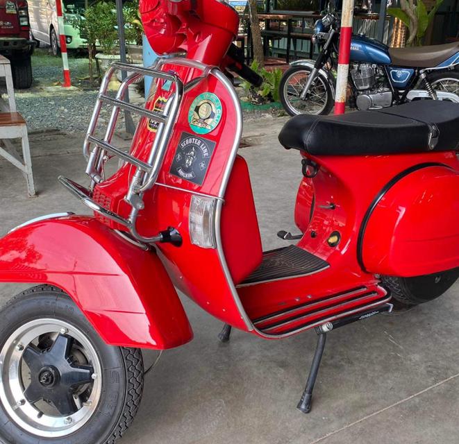 ปล่อยขาย Vespa PX 125 สีแดง 2