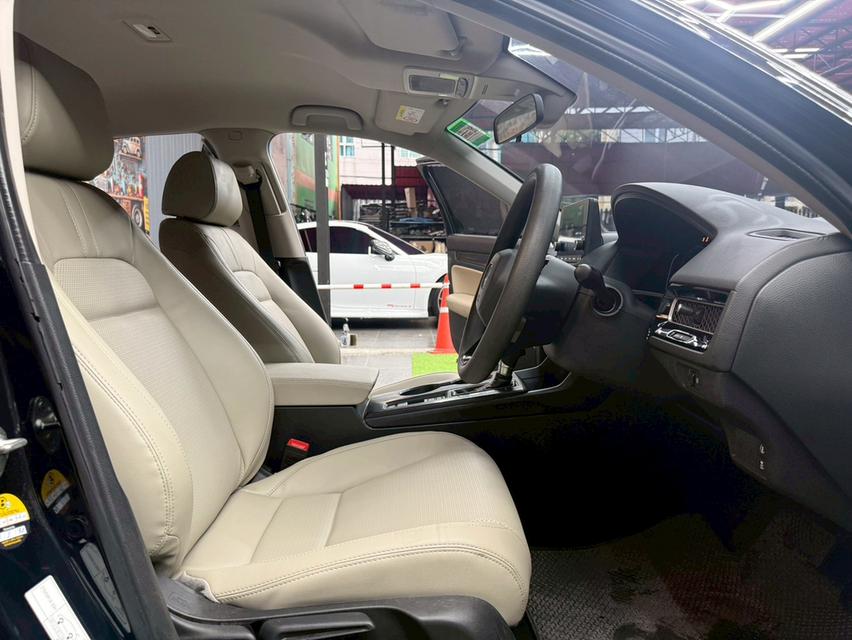 HONDA CIVIC FE 1.5 EL ปี 2022 11