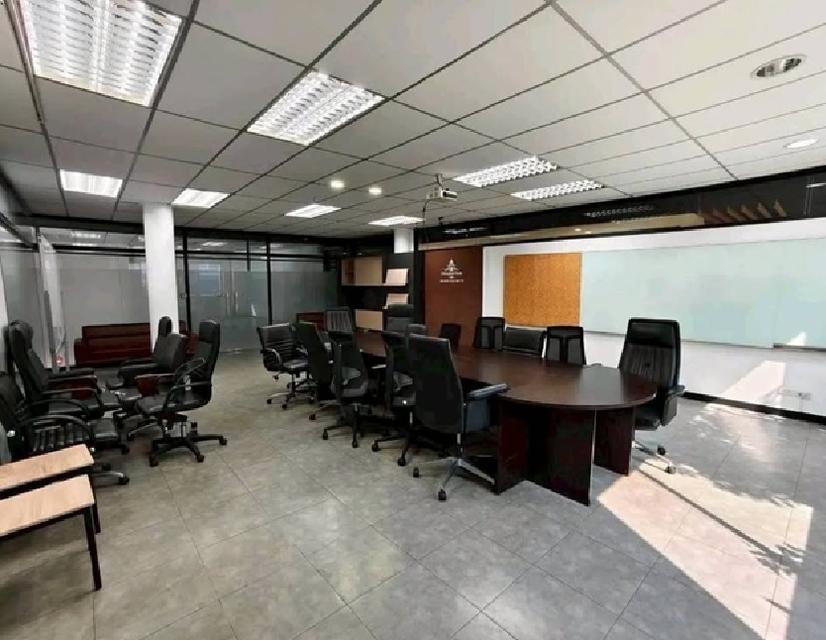 ให้เช่าอาคารสำนักงาน 2 ชั้น ทำเลวิภาวดีรังสิต (ติดถนนใหญ่) / พื้นที่ใช้สอยรวม 740 ตารางเมตร (2 ชั้น) 11