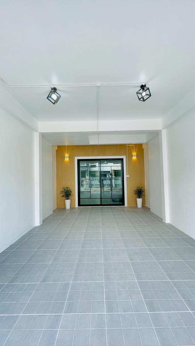 หมู่บ้านหงส์ประยูร1. 1