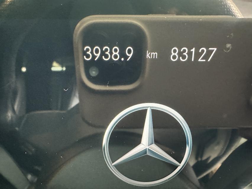 MERCEDES BENZ GLB200 Progressive จดทะเบียนปี2022 รถมือเดียว 7ที่นั่ง รูปที่ 8