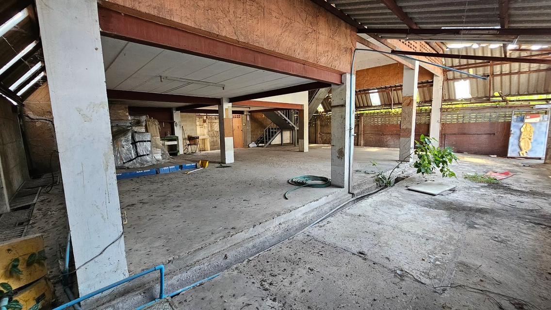 ขายตึกลาดปลาเค้า 72 แยก 4 2