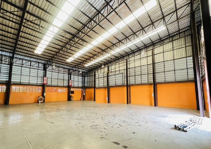 ให้เช่าโกดังพร้อมสำนักงาน / ทำเลพระราม 2 / ซอยบางกระดี่ เข้าซอยไม่ลึก พระราม 2 / พื้นที่ 430 ตารางเมตร 3