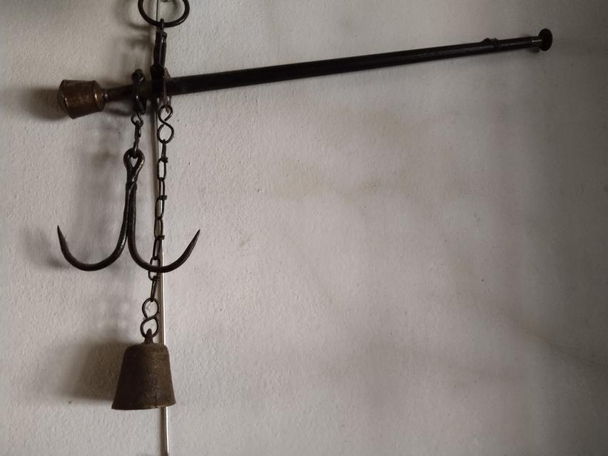 ตาชั่งสมัยโบราณมีทั้ง 2 แบบ