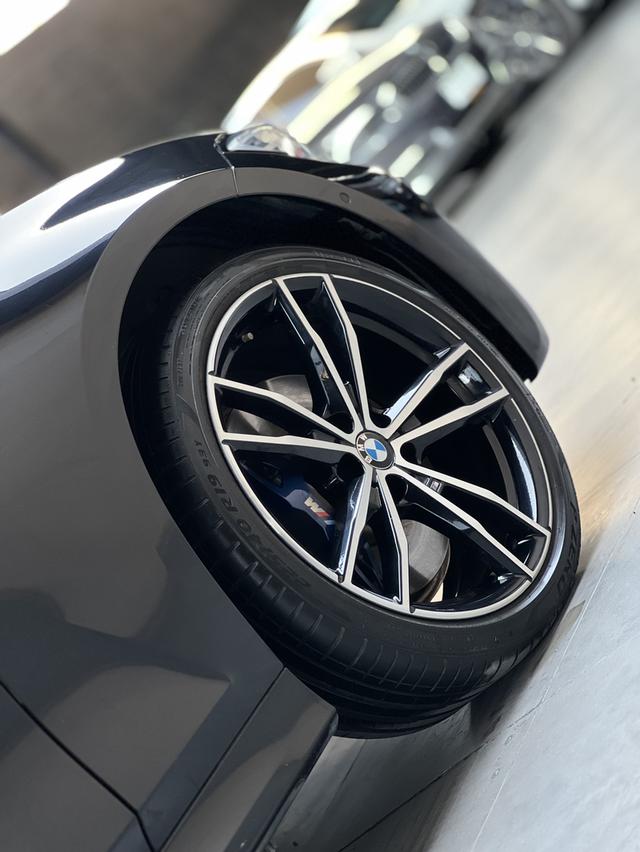 BMW 330e M Sport 2021 10