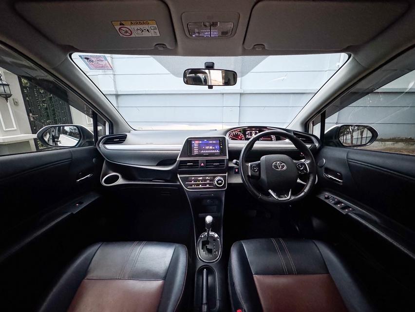 รหัสรถ AVA3567 🇯🇵 Toyota Sienta 1.5 V CVT 2018 ตัว Top 7 ที่นั่ง ใช้งานน้อย 7 หมื่นโล ประวัติครบ 10