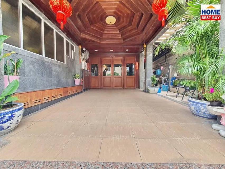 ขายทาวน์เฮ้าส์ 3 ชั้น ซอยลาดปลาเค้า 33 ต่อเติมใหม่ 29 ตารางวา 4 ห้องนอน 3 ห้องน้ำ (หน้าบ้านไม่ชนบ้านอื่น ส่วนตัวมาก) ใกล้ BTS เกษตรศาสตร์ 2