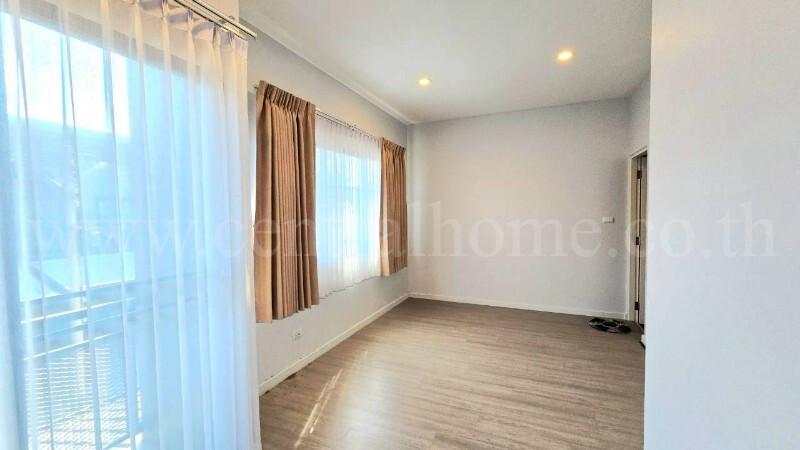 ทาวน์โฮม สิริ เพลส รังสิต เดินทางสะดวก ใกล้ทางด่วนบางพูน 10