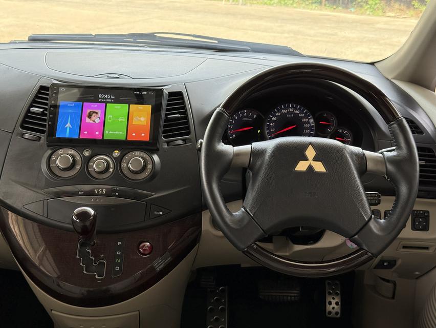 2011 MITSUBISHI SPACE WAGON 2.4 GLS  (6890) 11