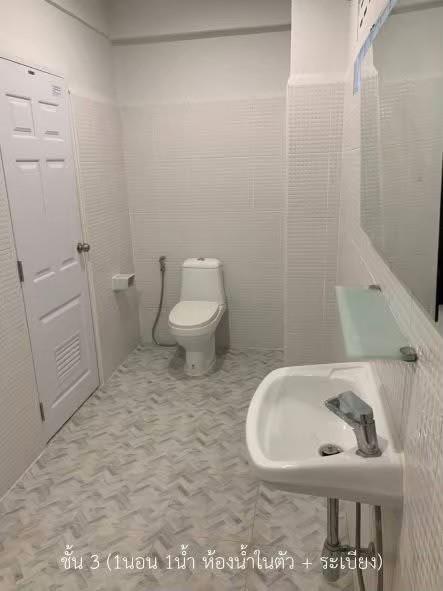 ให้เช่าอาคารพาณิชย์ 5.5 ชั้น 252 ตร.ม. หมู่บ้านเซ็นต์หลุยส์ เซ็นเตอร์ ปรับปรุงใหม่ ใกล้รถไฟฟ้า 5