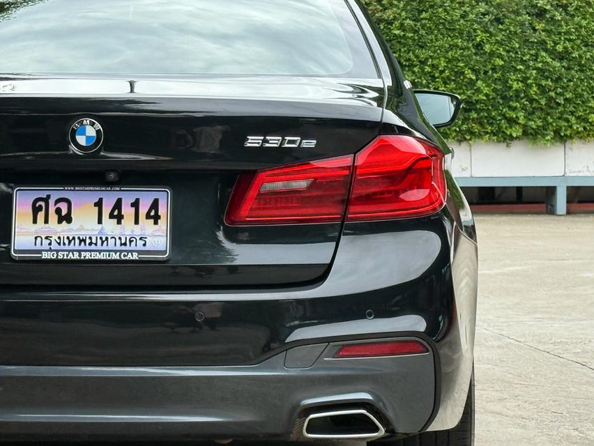 2019 BMW 530e MSPORT รถมือเดียวออกป้ายแดง รถวิ่งน้อยเพียง 90,000 กม รถเข้าศูนย์ทุกระยะ ไม่เคยมีอุบัติเหตุครับ 9