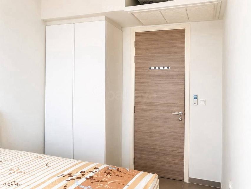 For Rent — 2-Bedroom Condo at Zire Wongamat PattayaSpacious condo for rent at Zire Wongamat Pattaya, located in Building B with city view. 6