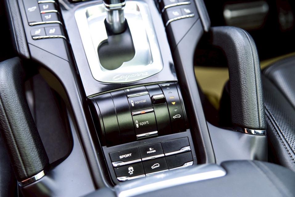รหัสรถ CBL6188 Porsche CAYENNE 3.0 S Hybrid 4WD AT 2011 รูปที่ 13