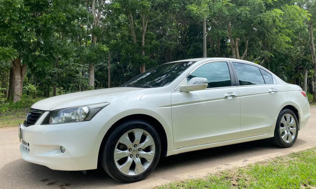 ขาย Honda Accord ปี 2010 3