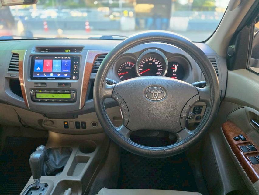 Toyota Fortuner 3.0V 4WD ปี 2010 📌 #ประกันเครื่องเกียร์3ปี 30,000 km. 20