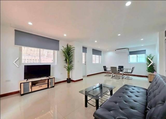 บ้านพูลวิลล่า ขนาด 200ตารางวา พิกัด จอมเทียนชัยพฤกษ์2 6