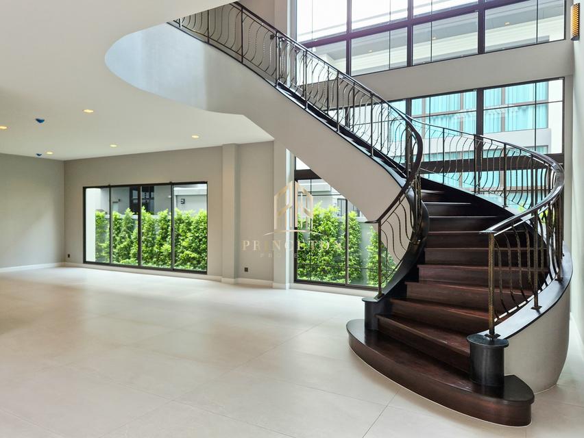 Grand Bangkok Boulevard Krungthep Kreetha 5