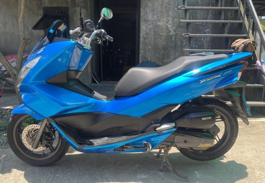 Honda PCX 150 สีน้ำเงิน 4