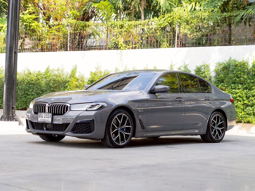 BMW 530e M Sport (G30 LCI) ปี 2022