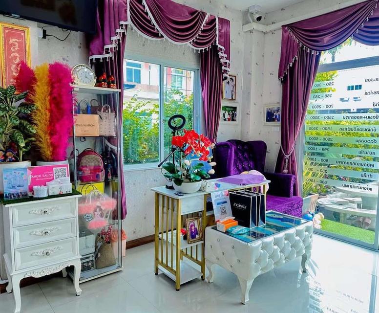 ขายบ้านทาวน์โฮมสามชั้นถนนนิมิตรใหม่13/2 5