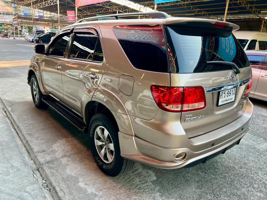 TOYOTA FORTUNER 3.0V A/T 4x4 ปี 2005 รถมือเดียว เลขไมล์น้อย สภาพสวยพร้อมใช้ เครื่อง/เกียร์/ช่วงล่างสมบูรณ์ รถสะอาด รูปที่ 8
