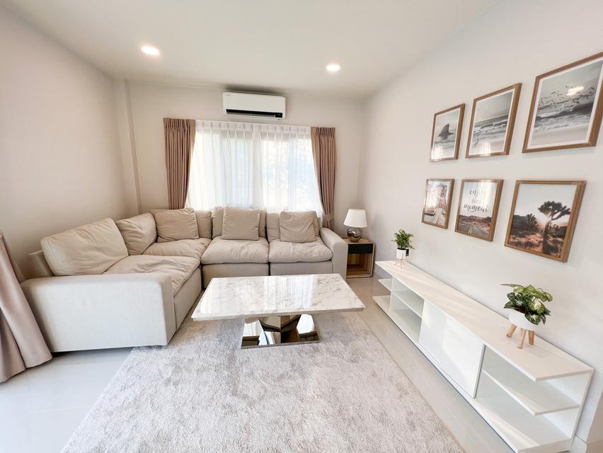 ให้เช่า  หมู่บ้าน Centro Bangna ขับรถเพียง 1 นาทีถึงเมกาบางนา รับคนจีนได้ 6
