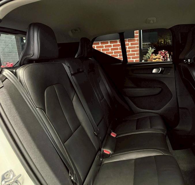Volvo XC40 T5 Recharge ปี 2020 10