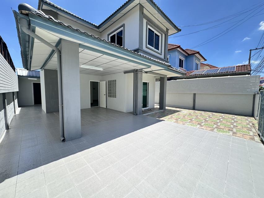 เคซี กรีนวิลล์ ถนนมิตรไมตรี 2