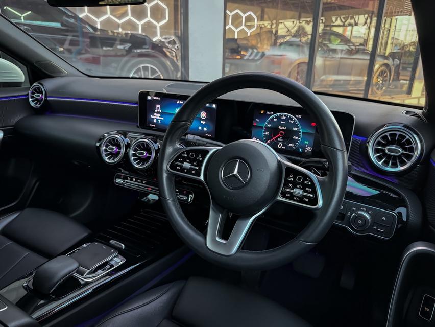 รหัสรถ MCA6666 2018 จด 2022 BENZ A200 PROGRESSIVE 1.3 TURBO 8