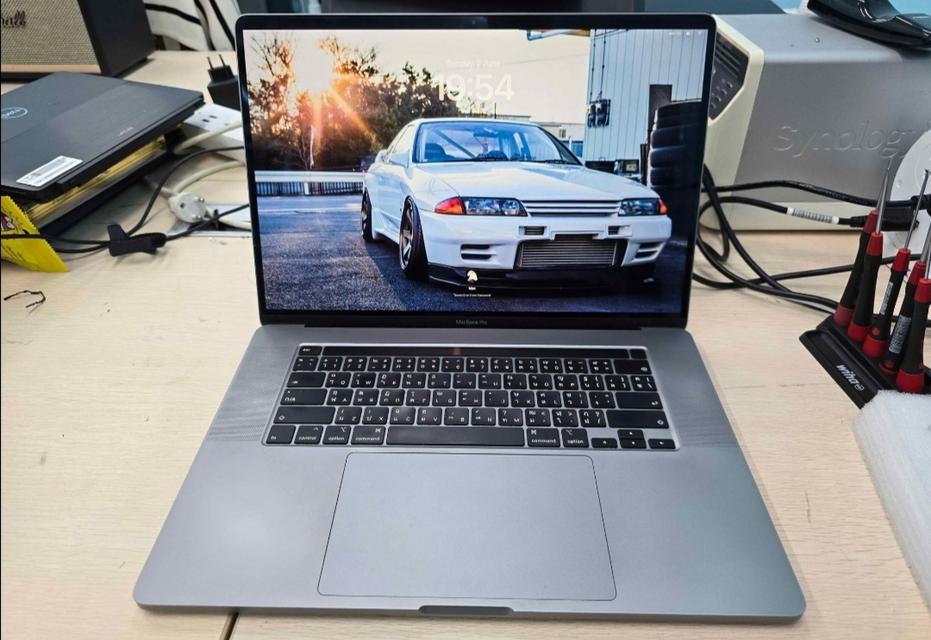 Apple MacBook Pro 16 นิ้ว 2019  3