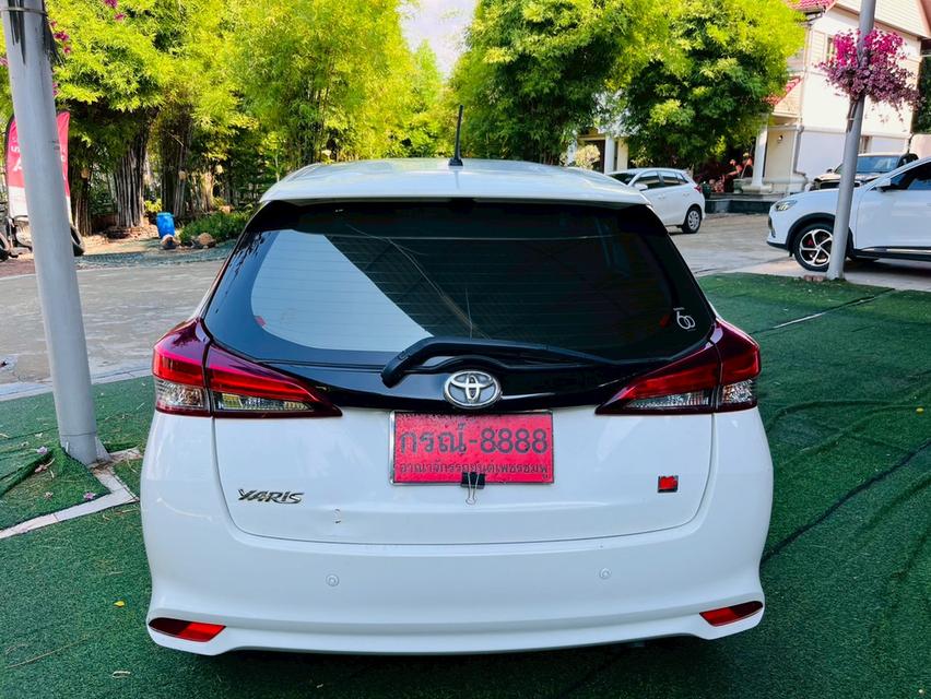 TOYOTA YARIS Hatchback 1.2 Entry ปี 2022 ติดแก๊ส LPG รูปย่อยที่ 4