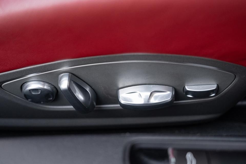 ðļPorsche 718 Boxster āļāļĩ 2017 āļŠāļĩāđāļāļē āļ āļēāļĒāđāļāđāļāļ āļĢāļđāļāļāļĩāđ 12