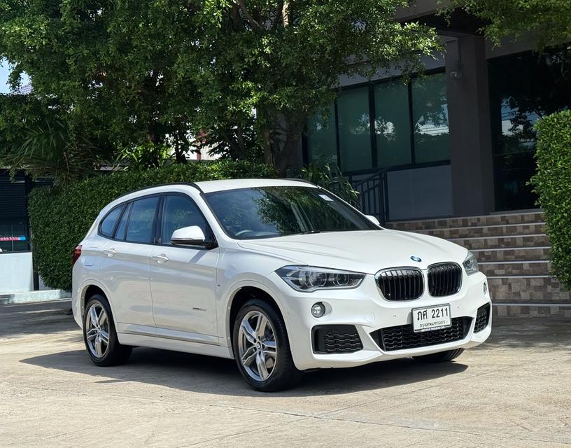 2020 BMW X1 20D MSPORT รถมือเดียวออกป้ายแดง รถวิ่งน้อย เข้าศูนย์ตามระยะ รถไม่เคยมีอุบัติเหตุครับ