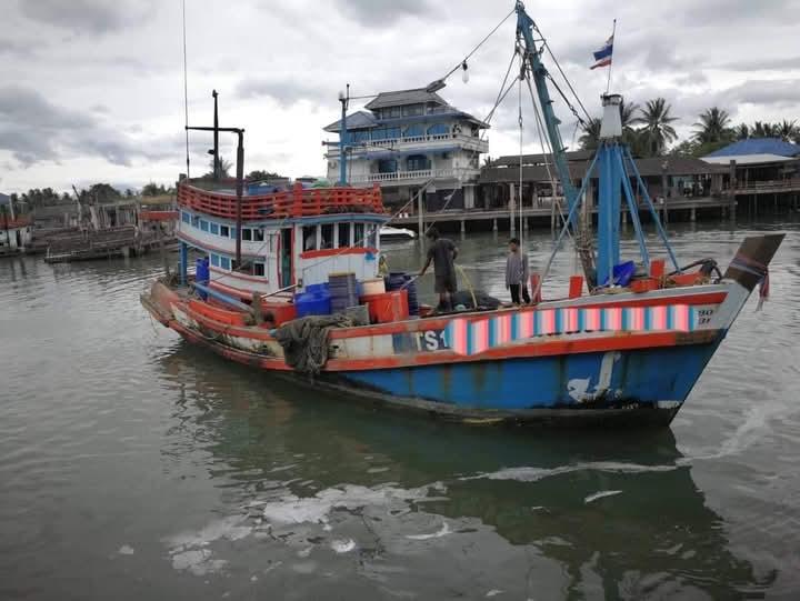 ขายเรือประมงเรือถูกต้องตามกฎหมาย