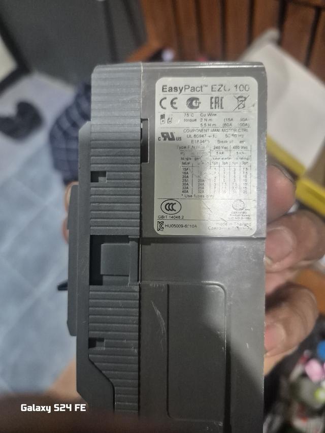 อุปกรณ์ไฟฟ้า และอุปกรณแอร์ อุปล่อฟ้า 12