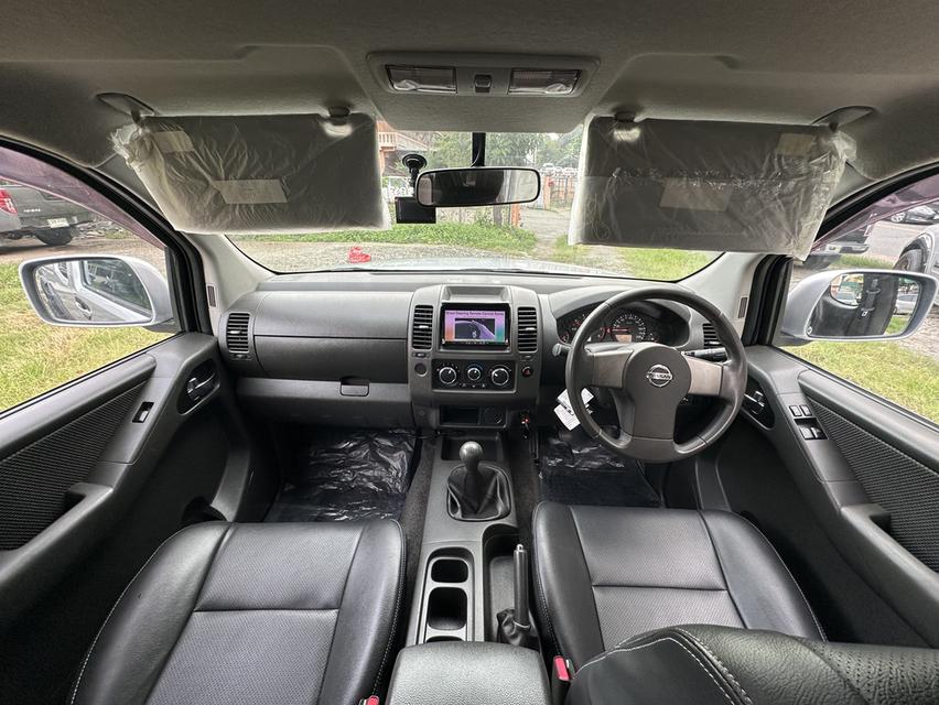 Nissan navara 2.5 SE