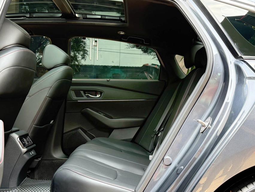 2024 HONDA ACCORD EHEV RS รถมือเดียวออกป้ายแดง รถสภาพสมบูรณ์ พร้อมใช้งาน รถวิ่งน้อย ประวัติศูนย์ครบ รถไม่เคยมีอุบัติเหตุครับ รูปที่ 14