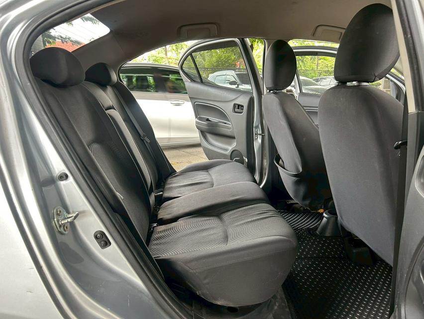 ขายรถ Mitsubishi Attrage 1.2GLX ปี 2014 สีเทา เกียร์ออโต้ 10